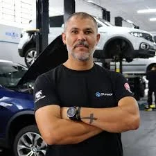 Retrato de Sérgio Santos